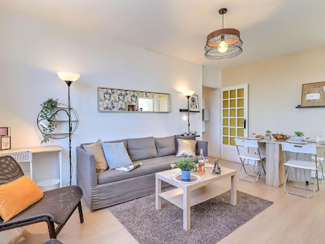 Location Appartement 4 pièces 70 m2 Nimes