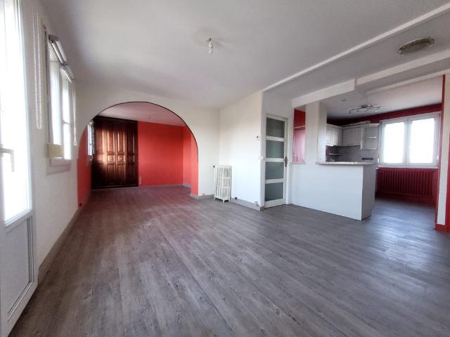 Location Appartement 4 pièces 70m²