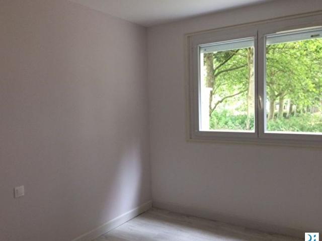 Location Appartement 4 pièces 70m²