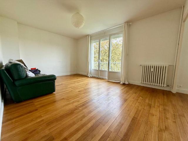 Location Appartement 4 pièces 70m² ST SEBASTIEN SUR LOIRE 44230