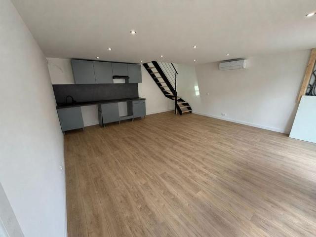 Location Appartement 4 pièces 70m² TARTAS 40400