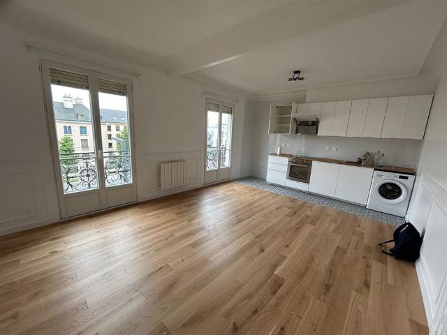 Location Appartement 4 pièces 70m² THIAIS 94320