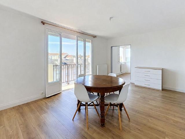 Location appartement 4 pièces, 71.53m², Cholet