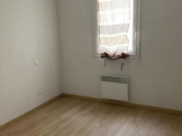 Location Appartement 4 pièces 71m² DAX 40100