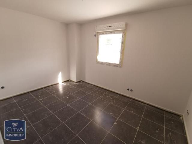 Location Appartement 4 pièces 71m² PERPIGNAN 66000