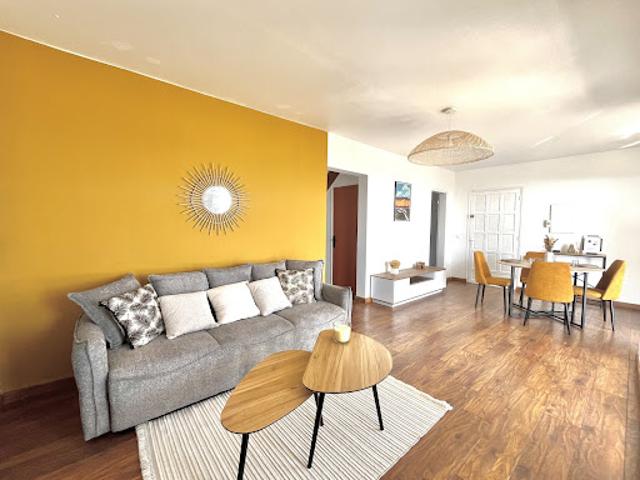 Location Appartement 4 pièces 72.01 m2 Saint Denis