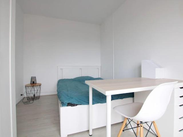 Location Appartement 4 pièces 72 m2 Saint Etienne du Rouvray