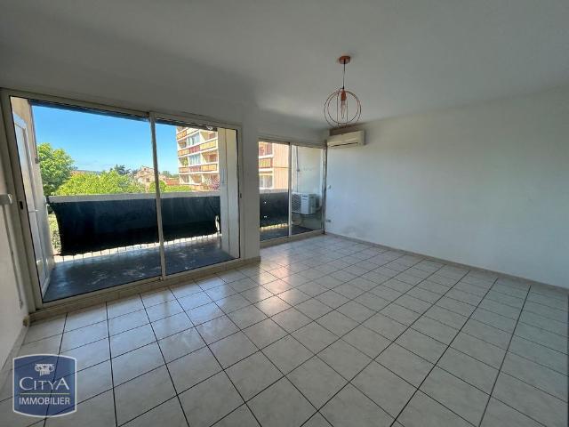 Location Appartement 4 pièces 72m² MARIGNANE 13700