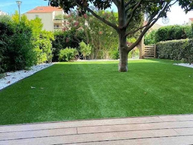 Location Appartement 4 pièces 77 m2 Toulon