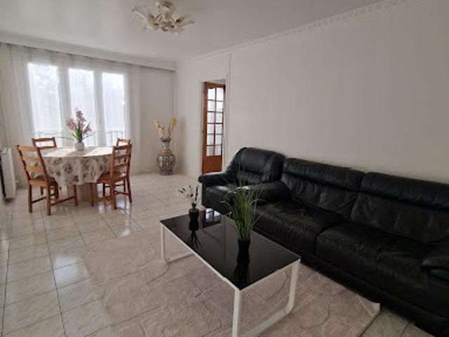 Location Appartement 4 pièces 77 m2 Les Ulis