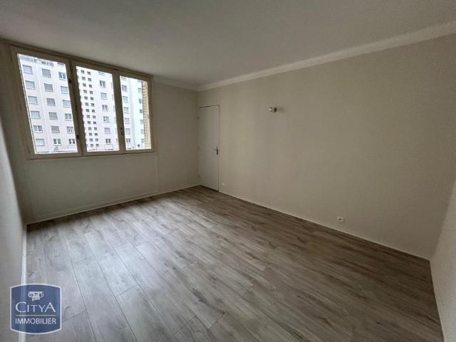 Location Appartement 4 pièces 77m² CHAMBERY 73000