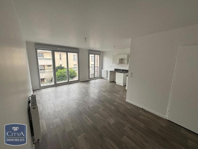 Location Appartement 4 pièces 77m² CREIL 60100