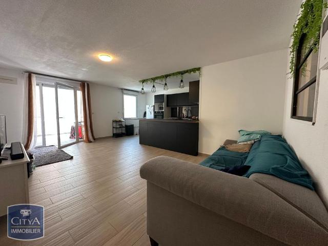 Location Appartement 4 pièces 77m² AVIGNON 84000