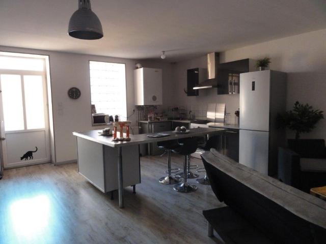 Location Appartement 4 pièces 77m² LE CREUSOT 71200