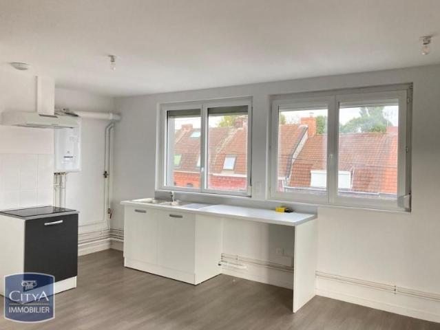 Location Appartement 4 pièces 77m² LYS LEZ LANNOY 59390