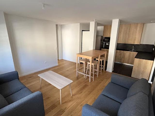 Location Appartement 4 pièces 74.5 m2 Caen