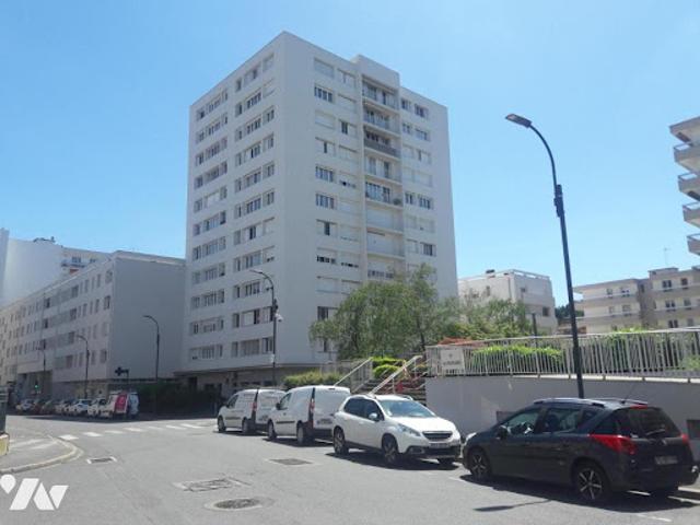 Location Appartement 4 pièces 74.01 m2 Cusset