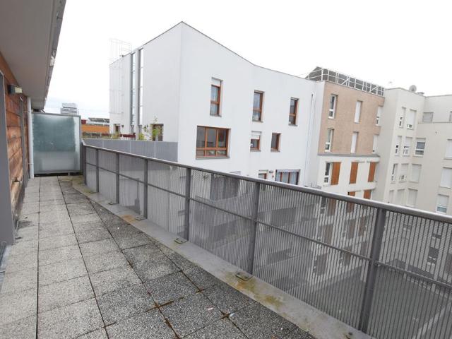 Location appartement 4 pièces, 74.26m², Cergy