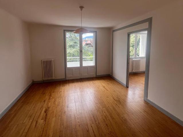 Location Appartement 4 pièces 74 m2 Chambery