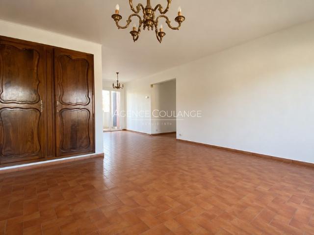 Location Appartement 4 pièces 74m² LA CIOTAT 13600