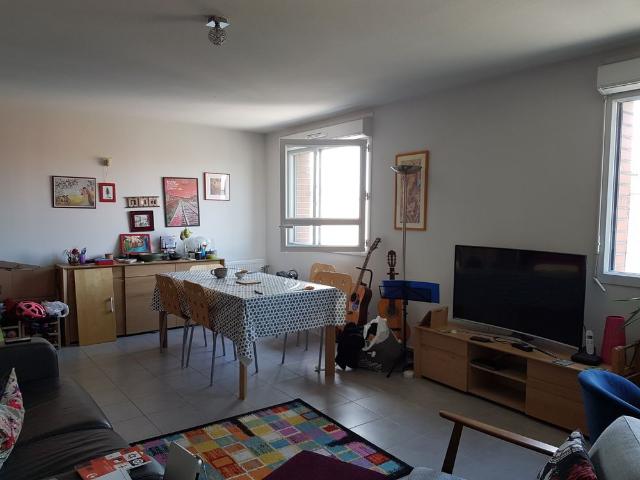 Location Appartement 4 pièces 74m² LILLE 59260