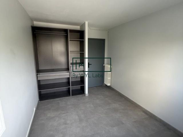 Location Appartement 4 pièces 74m² TOULOUSE 31300