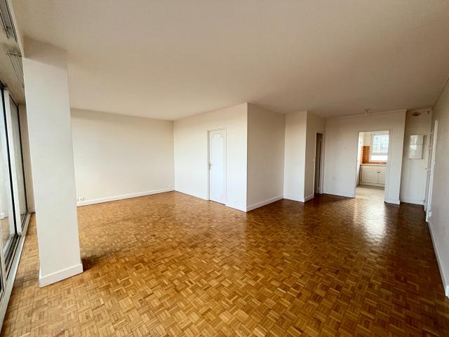 Location appartement 4 pièces, 75.53m², Reims