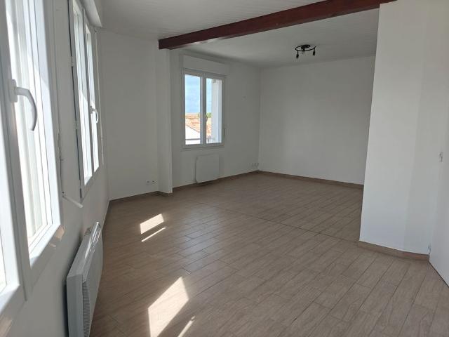 Location appartement 4 pièces, 75.00m², Noirmoutier en l'Île