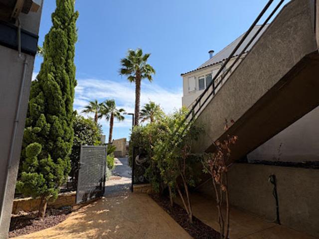 Location Appartement 4 pièces 75.13 m2 Frontignan