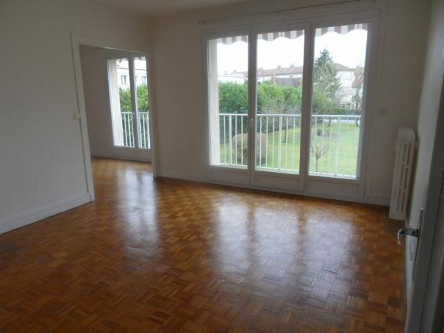 Location Appartement 4 pièces 75m² COMPIEGNE 60200