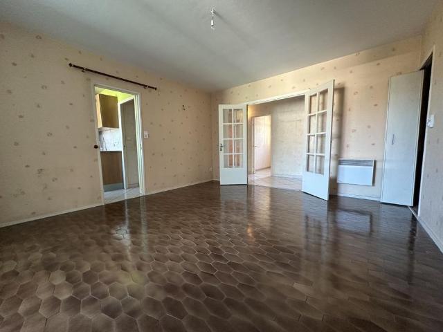 Location Appartement 4 pièces 75m² CHAMBERY 73000