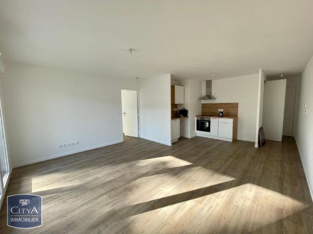 Location Appartement 4 pièces 75m² CHENOVE 21300