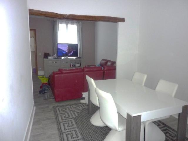 Location Appartement 4 pièces 75m² DREUX 28100