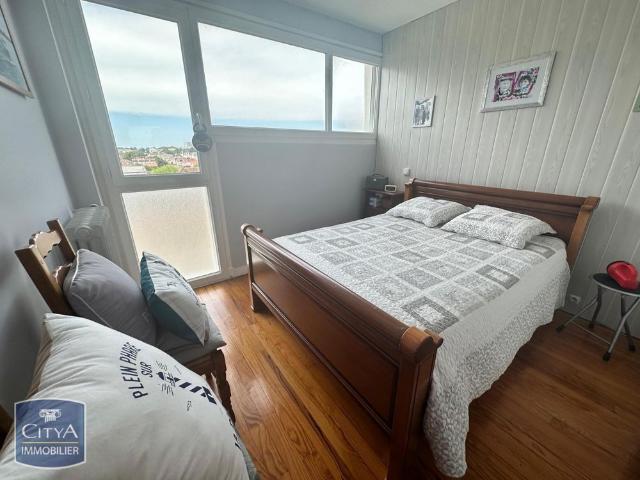 Location Appartement 4 pièces 75m² LA ROCHELLE 17000