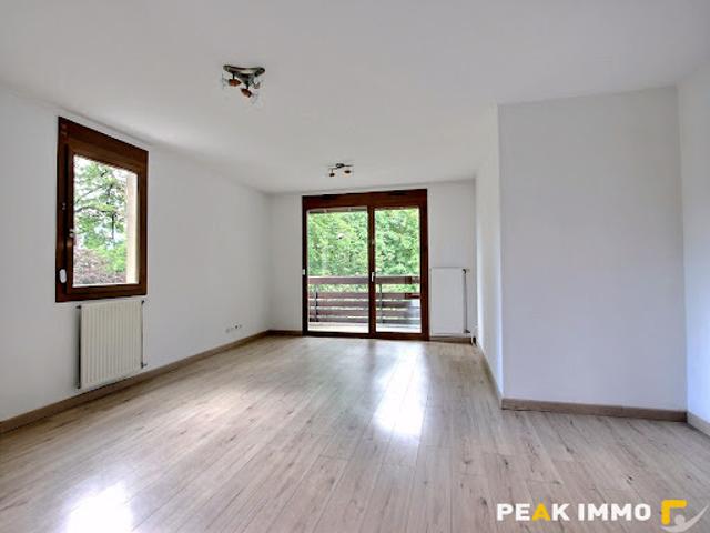 Location Appartement 4 pièces 76.42 m2 Annecy