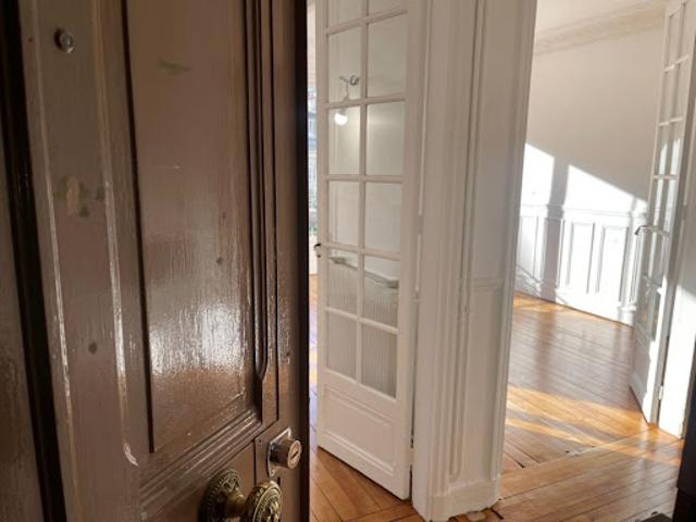 Location Appartement 4 pièces 76.77 m2 Paris 16ème