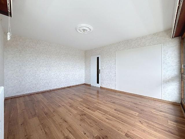 Location appartement 4 pièces, 76.00m², Angers