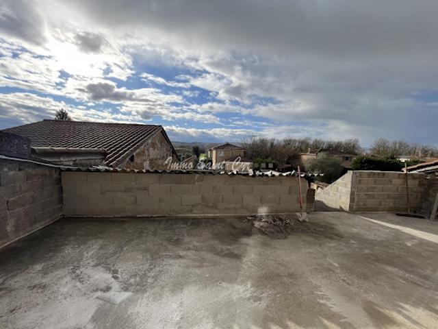 Location Appartement 4 pièces 76 m2 Les Chères