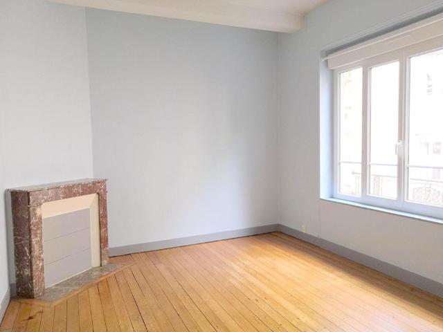 Location Appartement 4 pièces 76m²