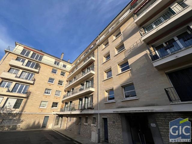 Location Appartement 4 pièces 76m²