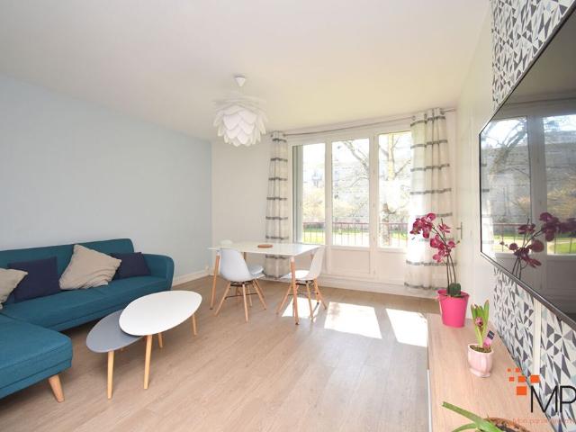 Location Appartement 4 pièces 76m²