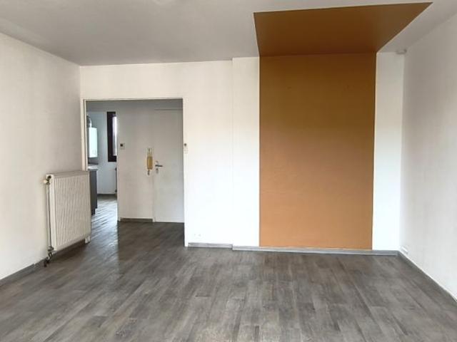 Location Appartement 4 pièces 76m² LA SEYNE SUR MER 83500