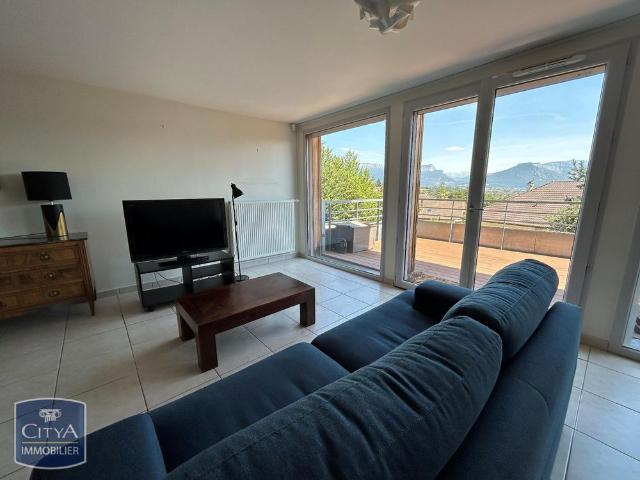 Location Appartement 4 pièces 76m² SILLINGY 74330