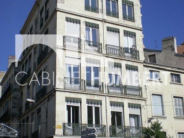 Location Appartement 4 pièces 76m² ST ETIENNE 42000