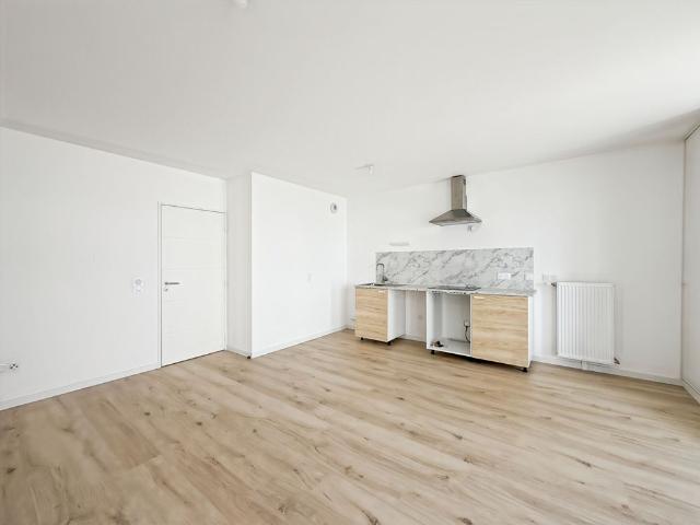 Location appartement 4 pièces, 78.68m², Rouen