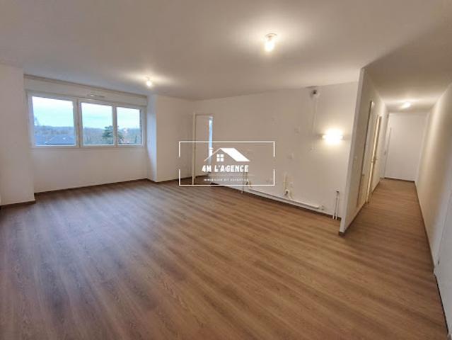 Location Appartement 4 pièces 78 m2 Cappelle en Pévèle