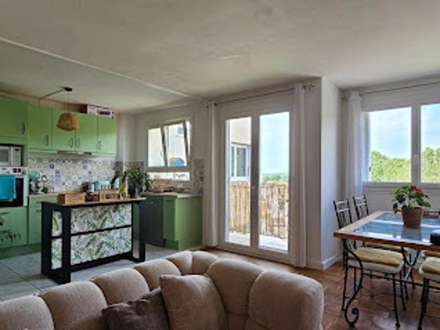 Location Appartement 4 pièces 78 m2 Loudun