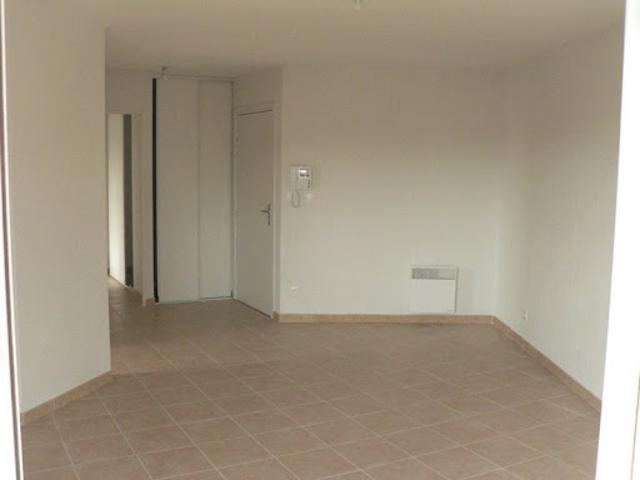 Location Appartement 4 pièces 78 m2 Marseille 14ème