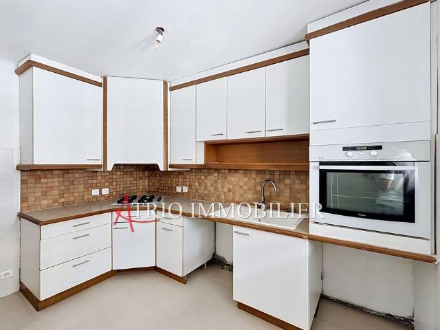 Location Appartement 4 pièces 78m² CAGNES SUR MER 06800