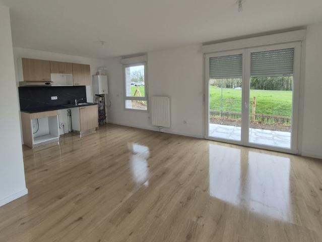 Location Appartement 4 pièces 78m² LENS 62300